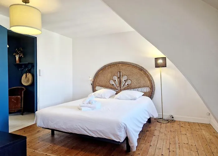 Apartment Marine 4 *